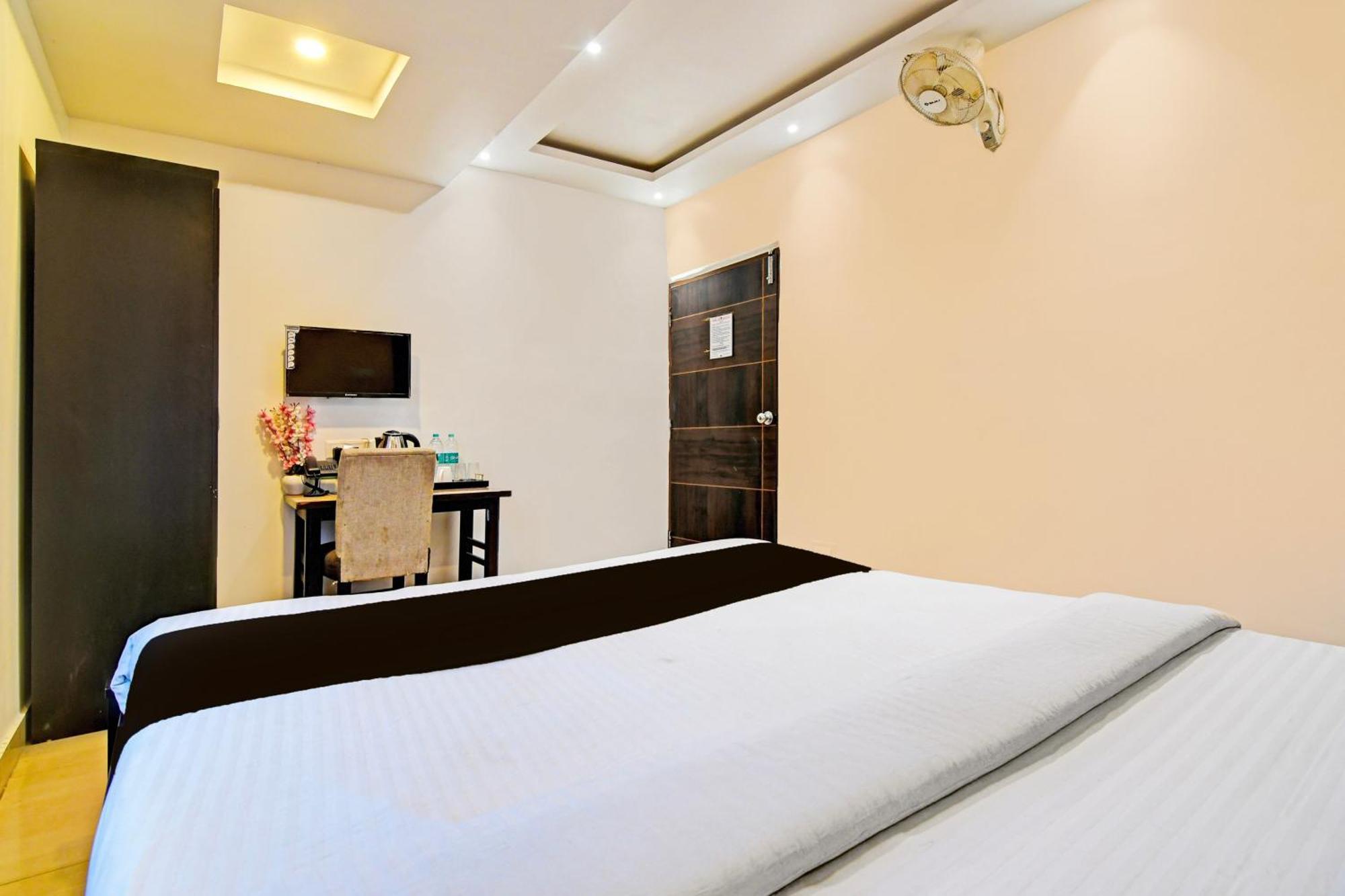 Super Hotel O Baguiati Nager Bazaar Dış mekan fotoğraf