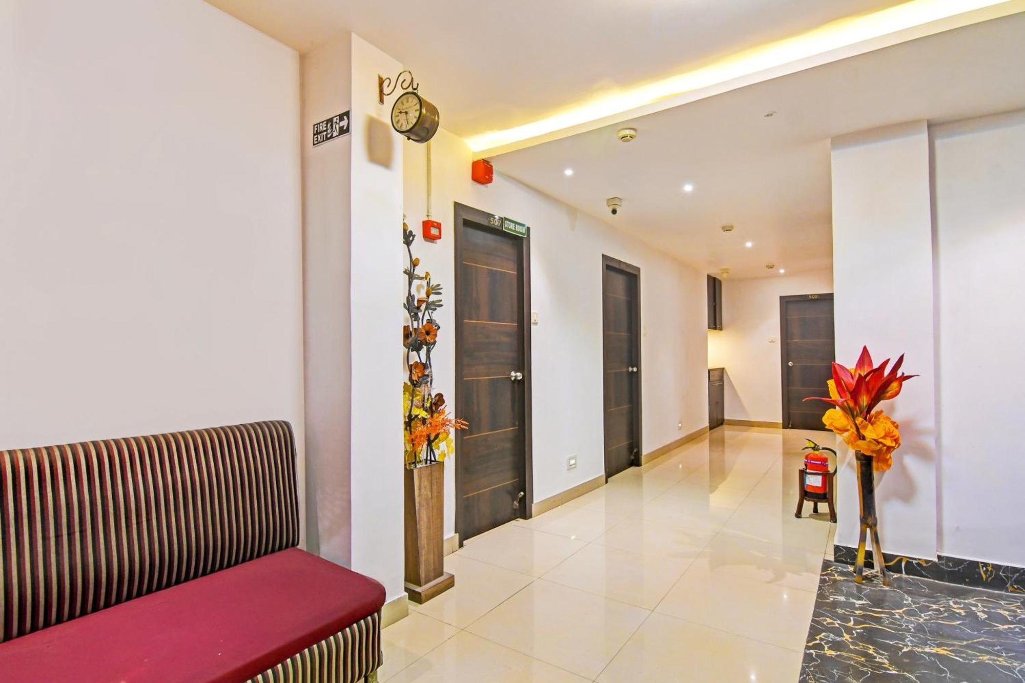 Super Hotel O Baguiati Nager Bazaar Dış mekan fotoğraf